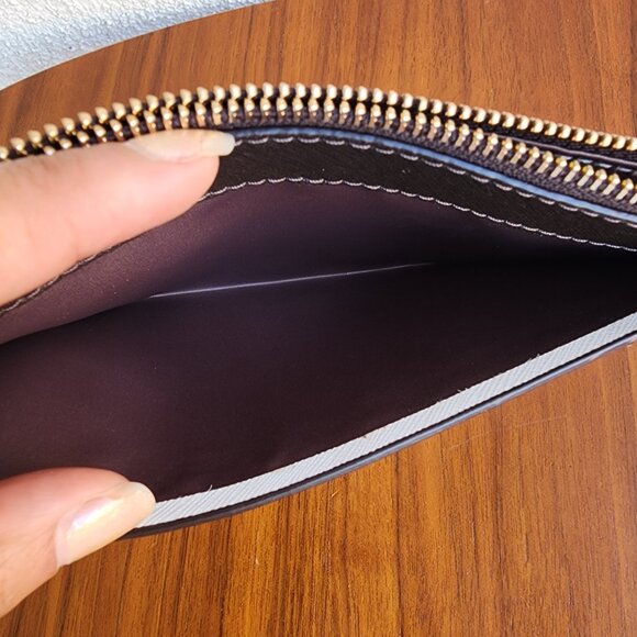 NWOT Henri Bendel West 57th Centennial Stripe Banklet Wallet with Dustbag - Picture 8 of 9